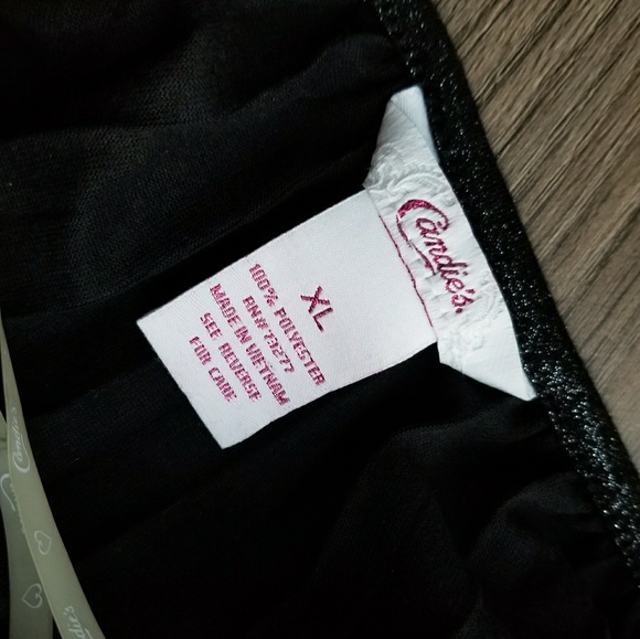 CANDIE'S 💋 Accordion pleated silver & black top - Picture 5 of 5